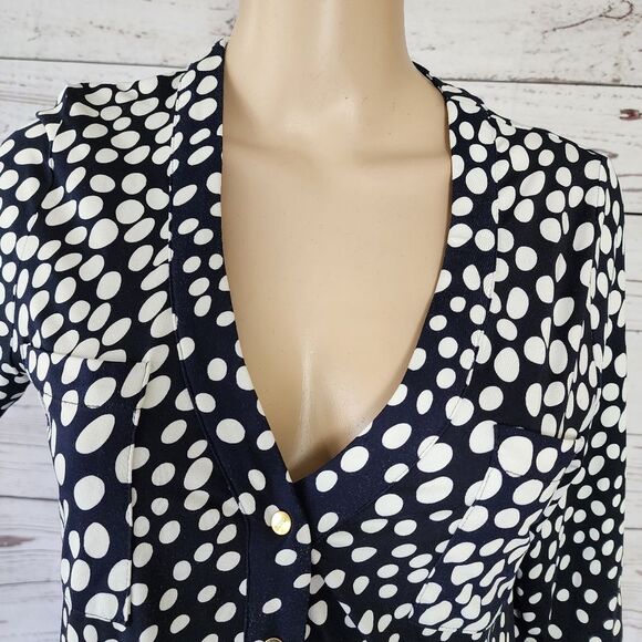 BCBGMAXAZRIA Long Sleeve Asymmetrical Blouse Medium - Picture 4 of 8